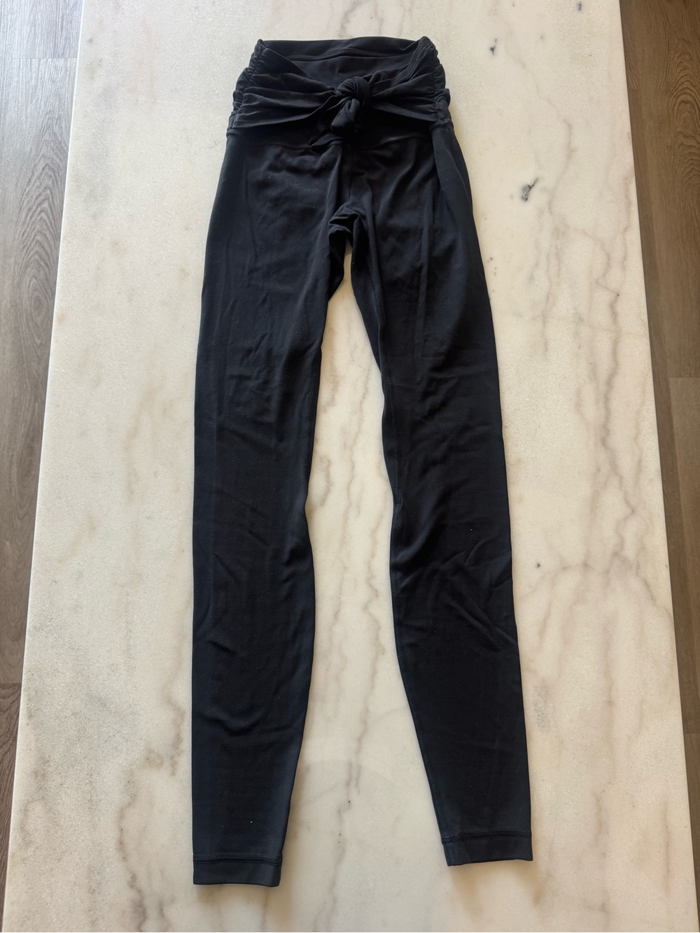 lululemon athletica Black Twist-Waist Leggings